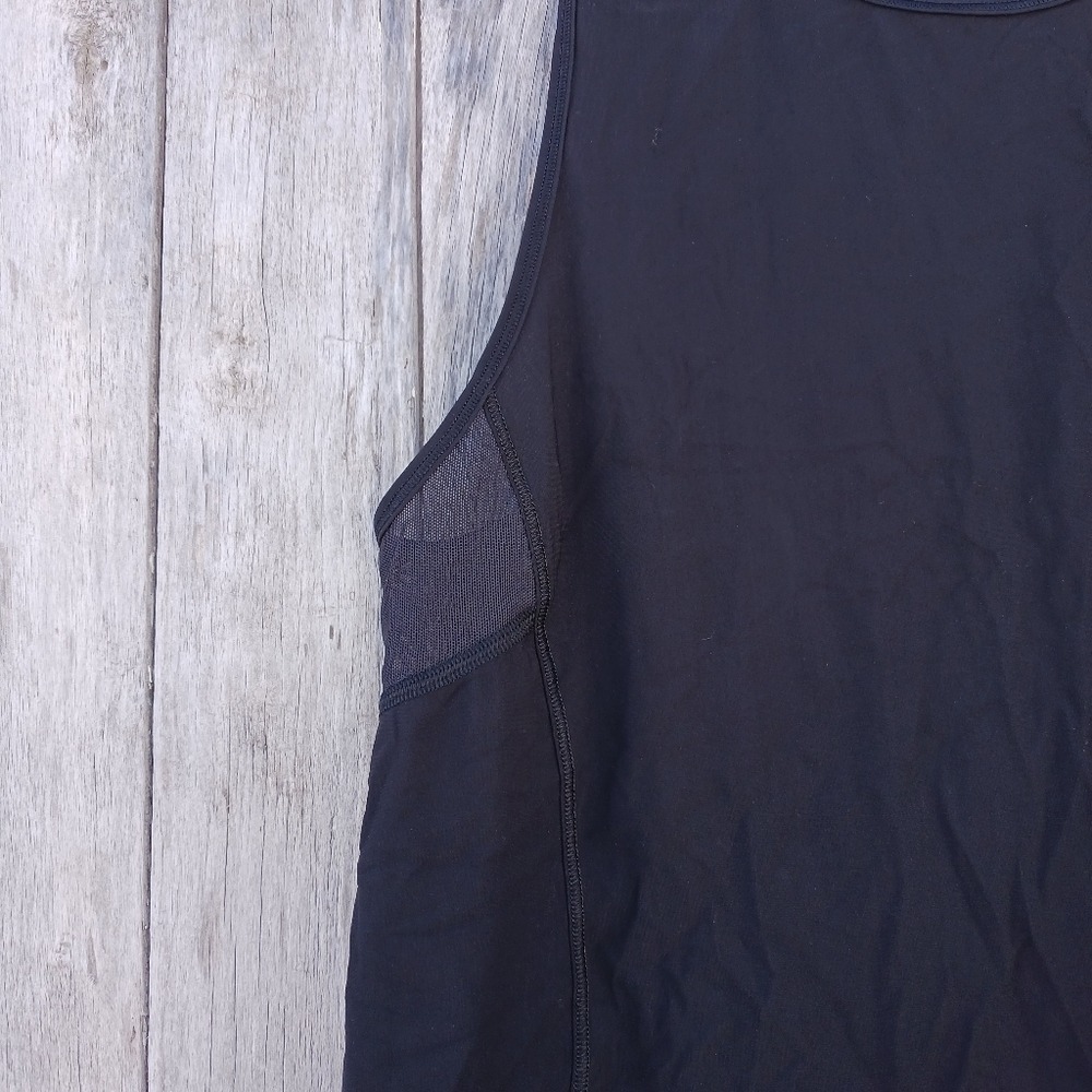 Lululemon Womens Size 4 Black Sculpt ll Mesh Panels Relaxed Active Tank Top - Picture 2 of 7
